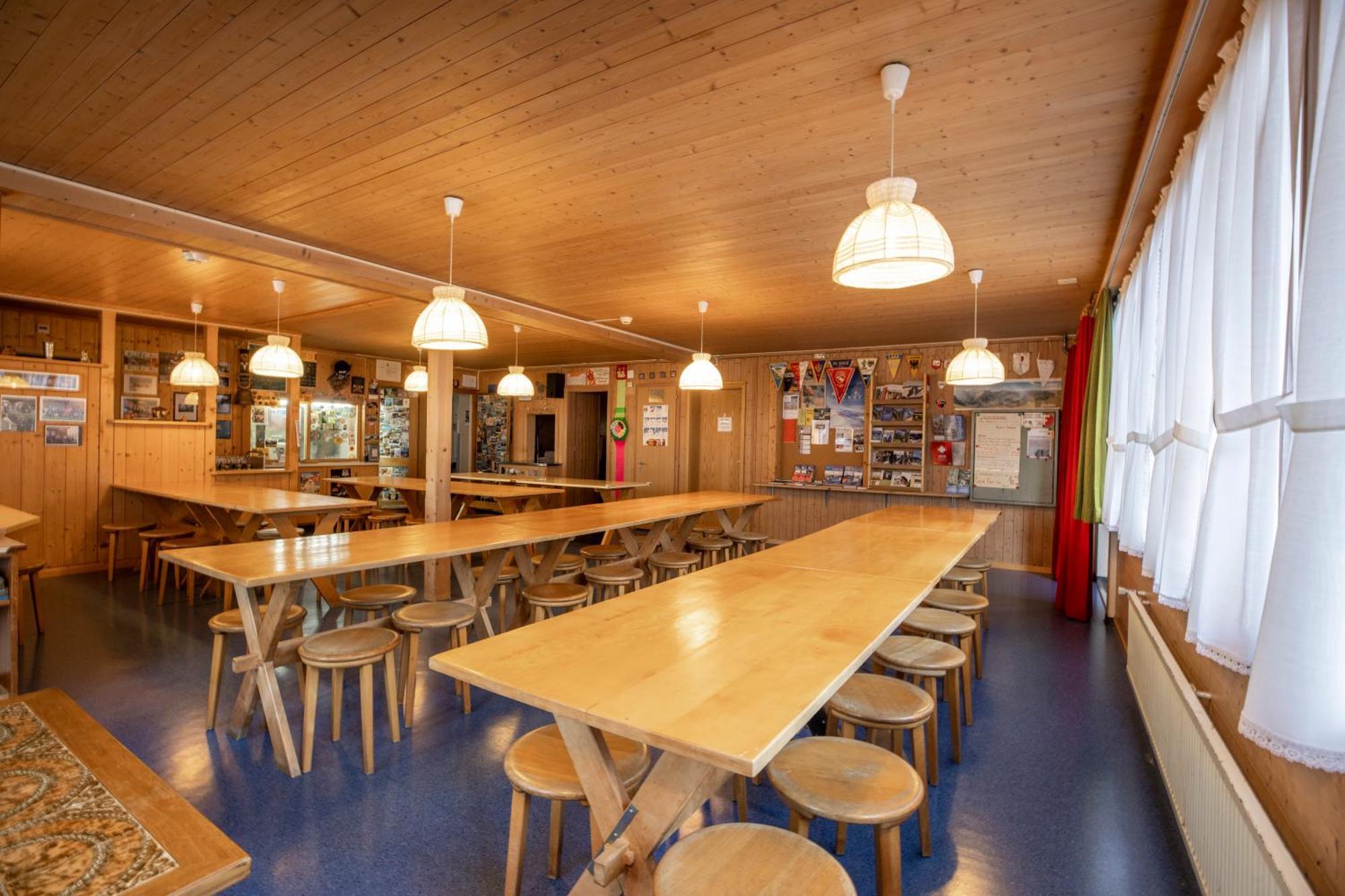 Simons Herberge Meiringen Bagian luar foto