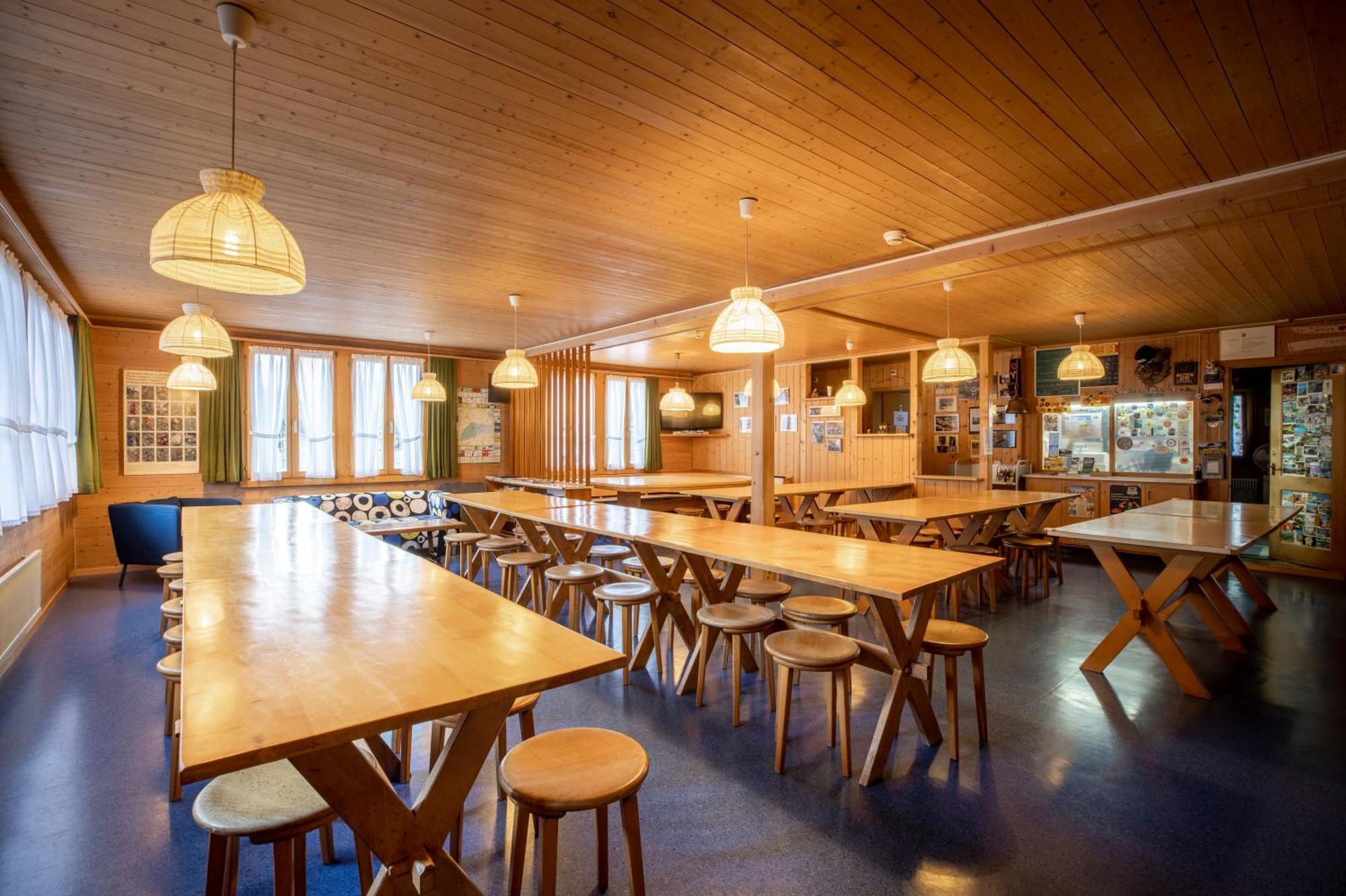 Simons Herberge Meiringen Bagian luar foto