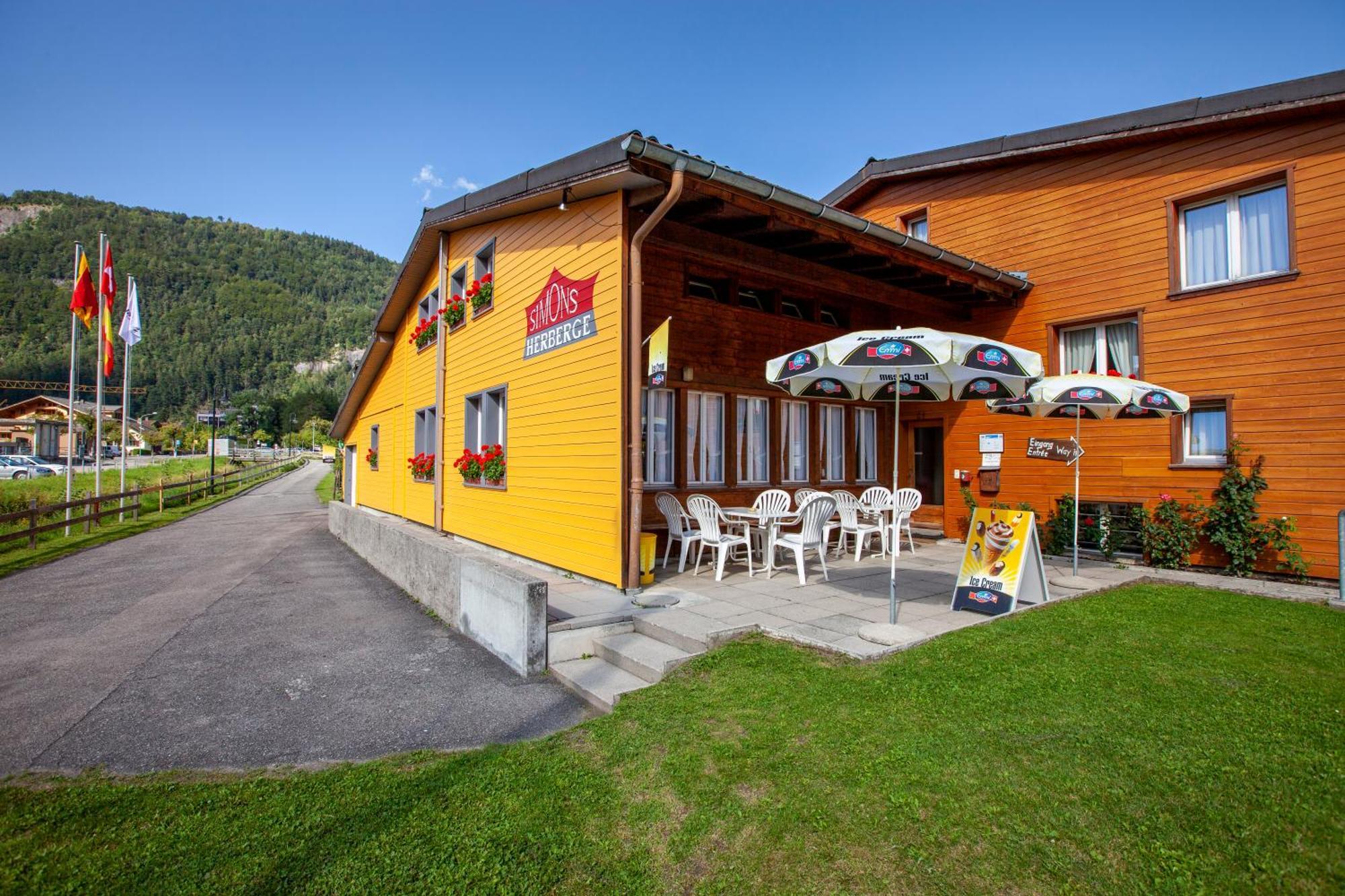 Simons Herberge Meiringen Bagian luar foto